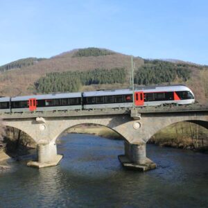 Eisenbahnbrücke über die Lenne bei Lenhausen